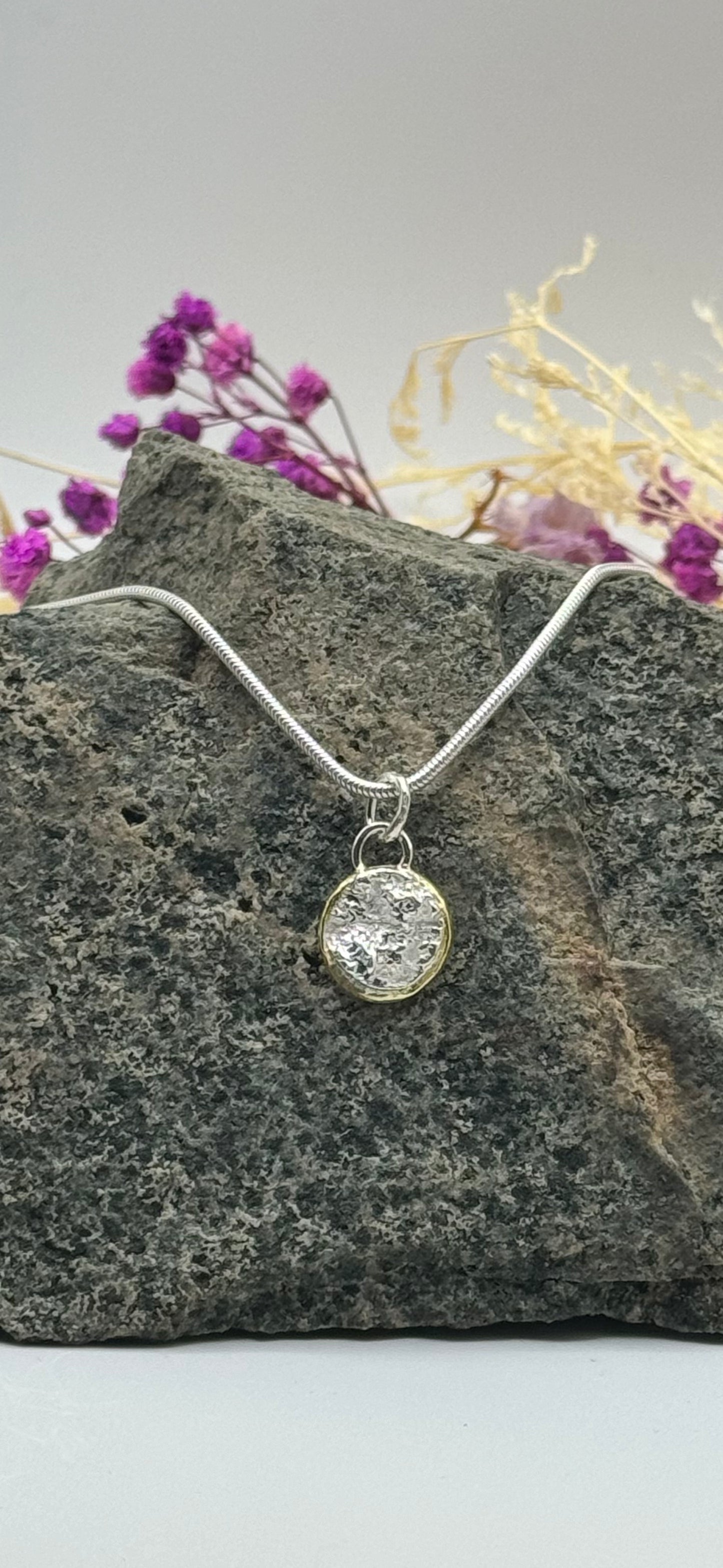 Gold Edged Mossy Pendant
