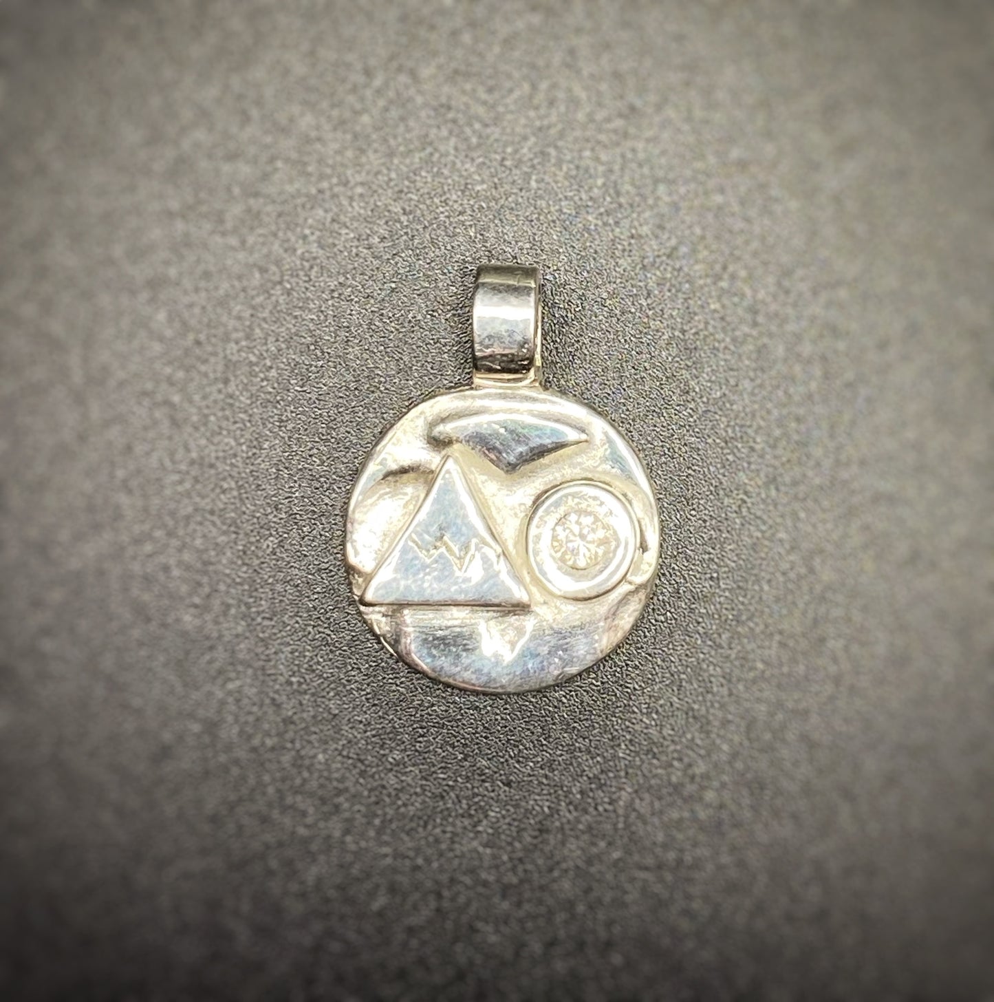 Scenery Pendant