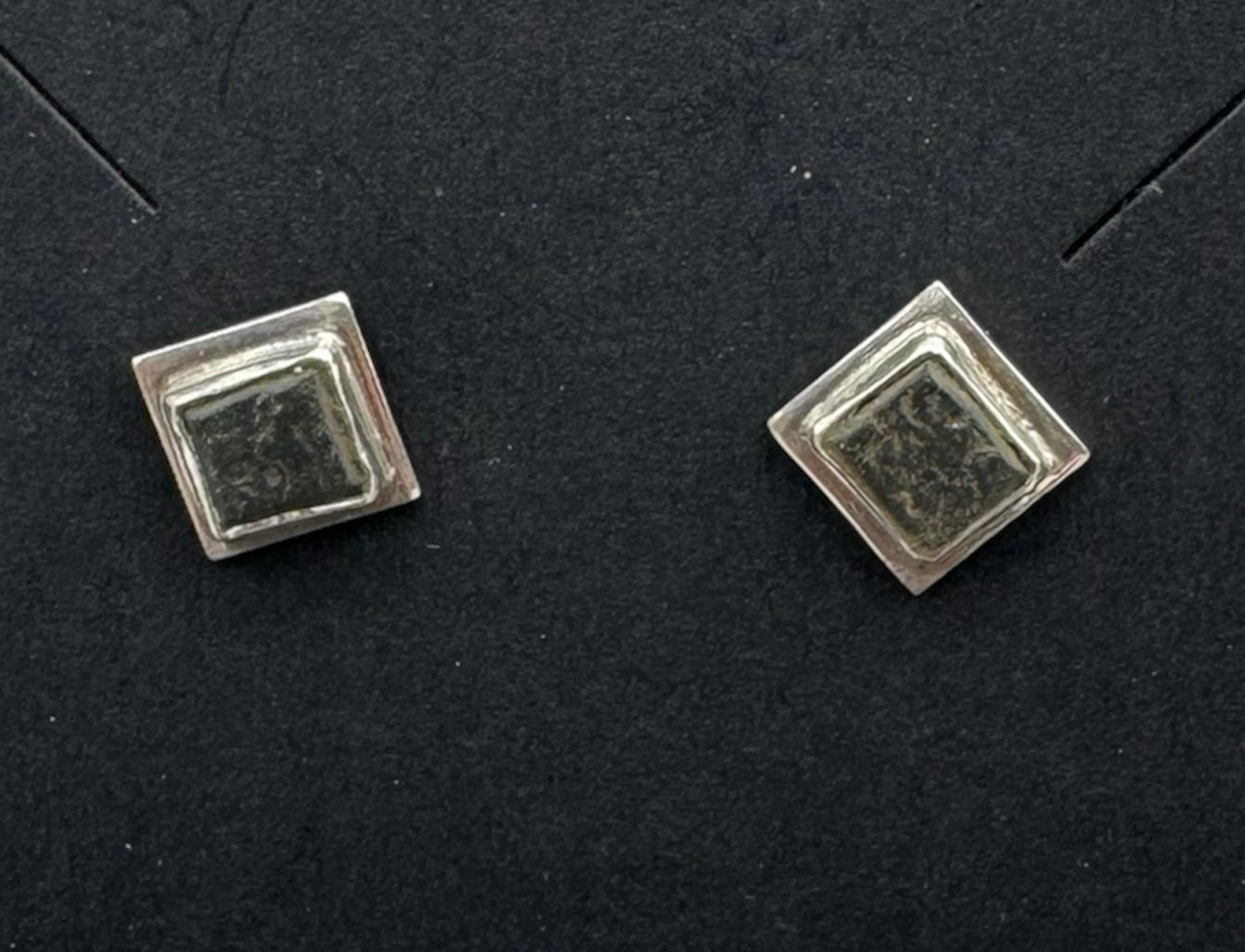 Skiddaw Stone Studs